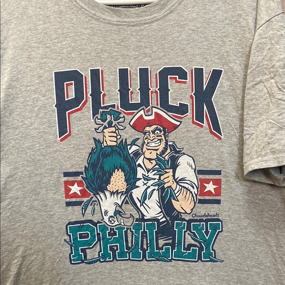 NFL (New England Patriots) - Vintage “Pluck Philly” Tee